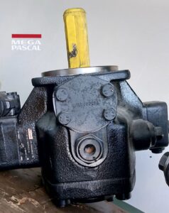 pv7-18/63-71rf07mco-16 rexroth  Adjustable vane pump, pilot-operated